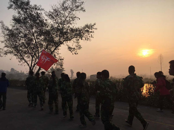 情人节，金艾陶撒的这狗粮，我干了！