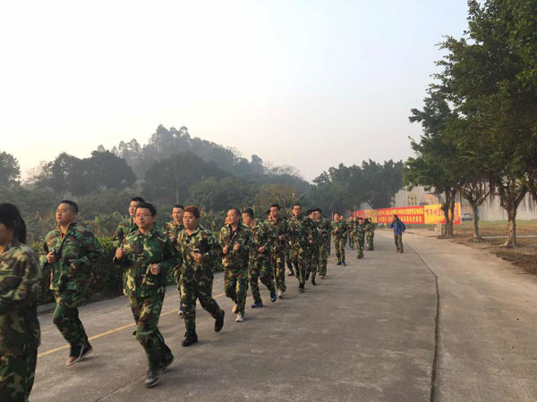 情人节，金艾陶撒的这狗粮，我干了！