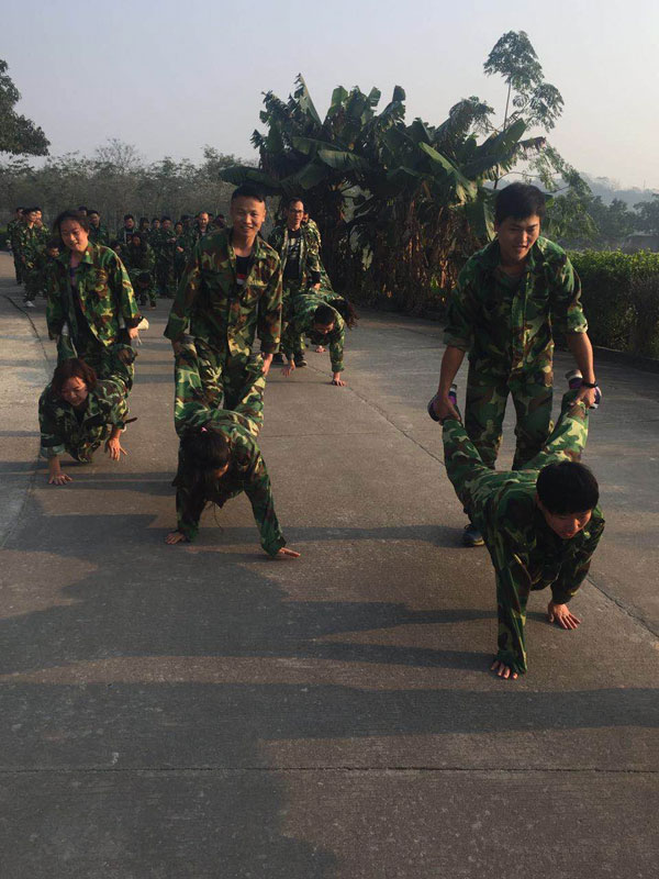 情人节，金艾陶撒的这狗粮，我干了！