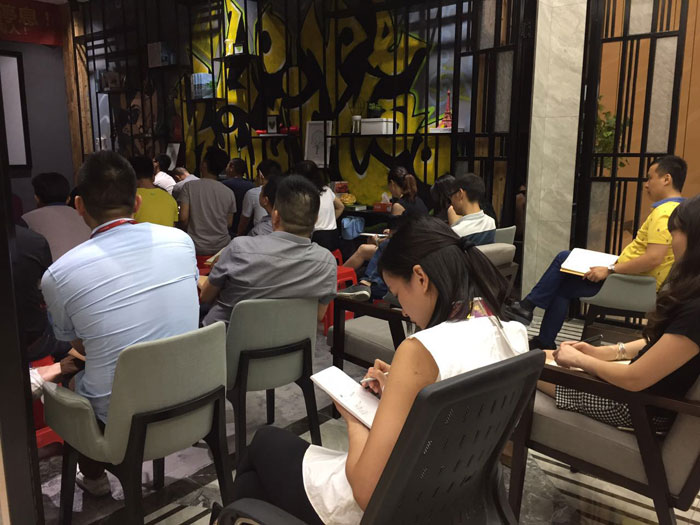 金艾陶瓷砖“学，无止境！生，不停息”学习分享会顺利举行