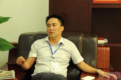 金艾陶营销总经理罗胜