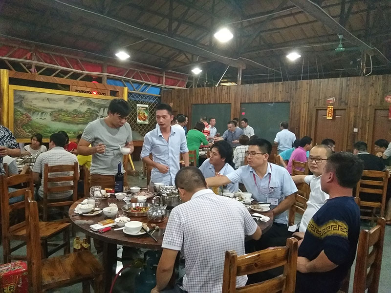 金艾陶喜迎三周年庆，感恩同行