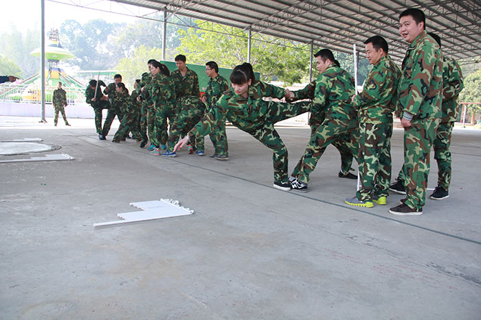 2017年2月13-15日，金艾陶“虎狼道”户外拓展训练圆满结束